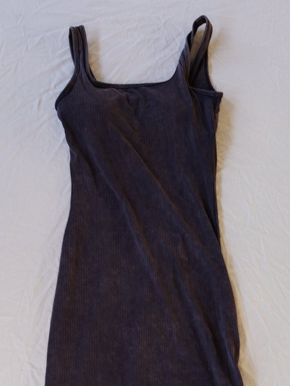 Vitality Cloud II Rib Basic Midi Dress NWT — Oxford Washed — Medium — Built-in B